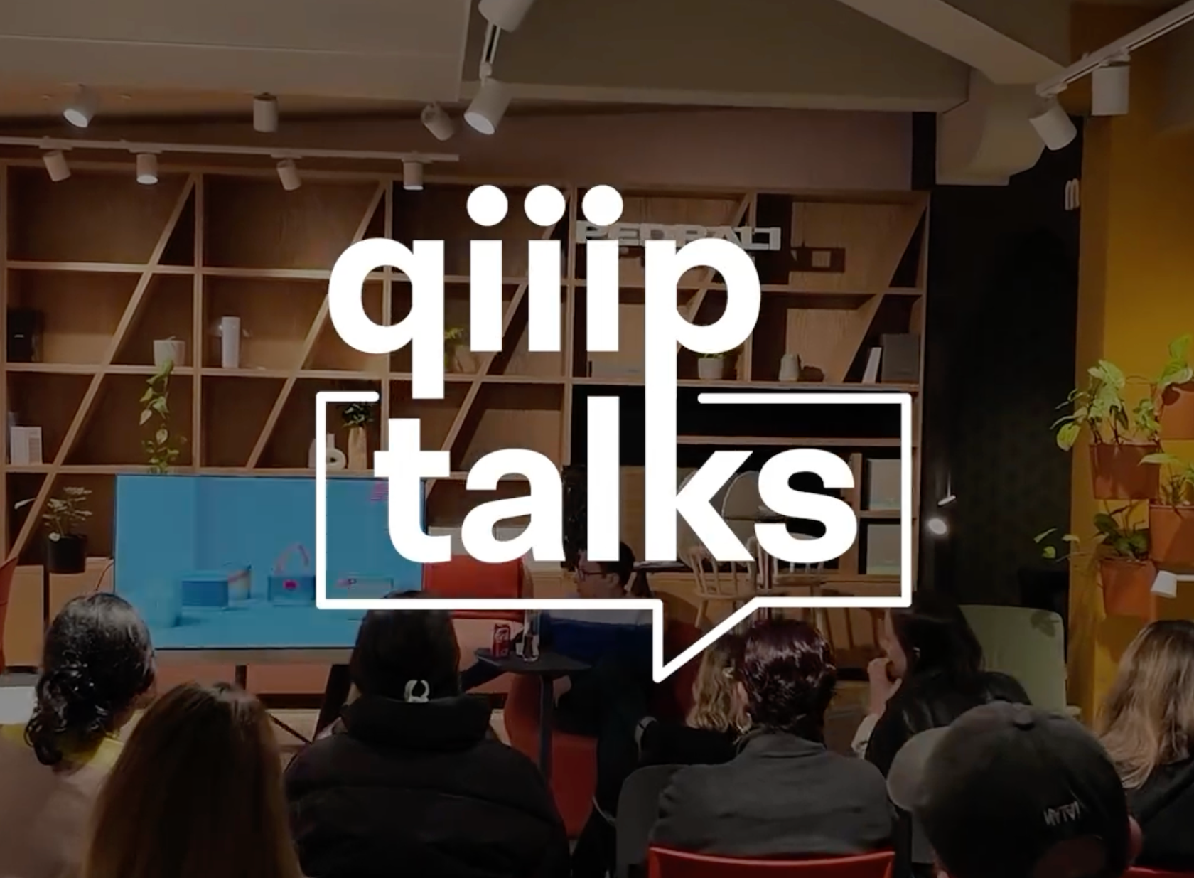 qiiip talks: Explorando la evolución del diseño a través de conversatorios culturales
