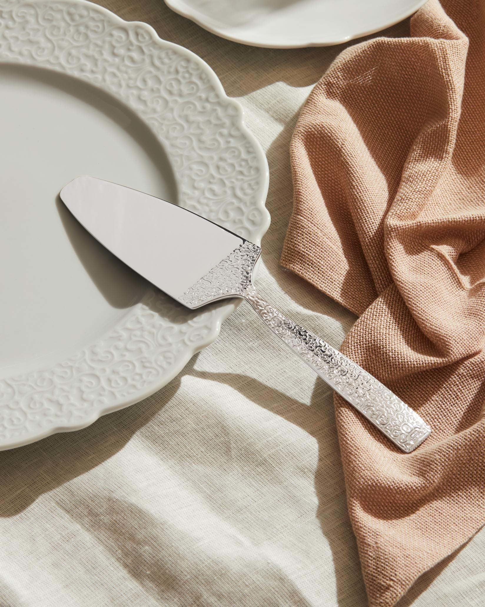 Servidor de pastel Dressed Alessi
