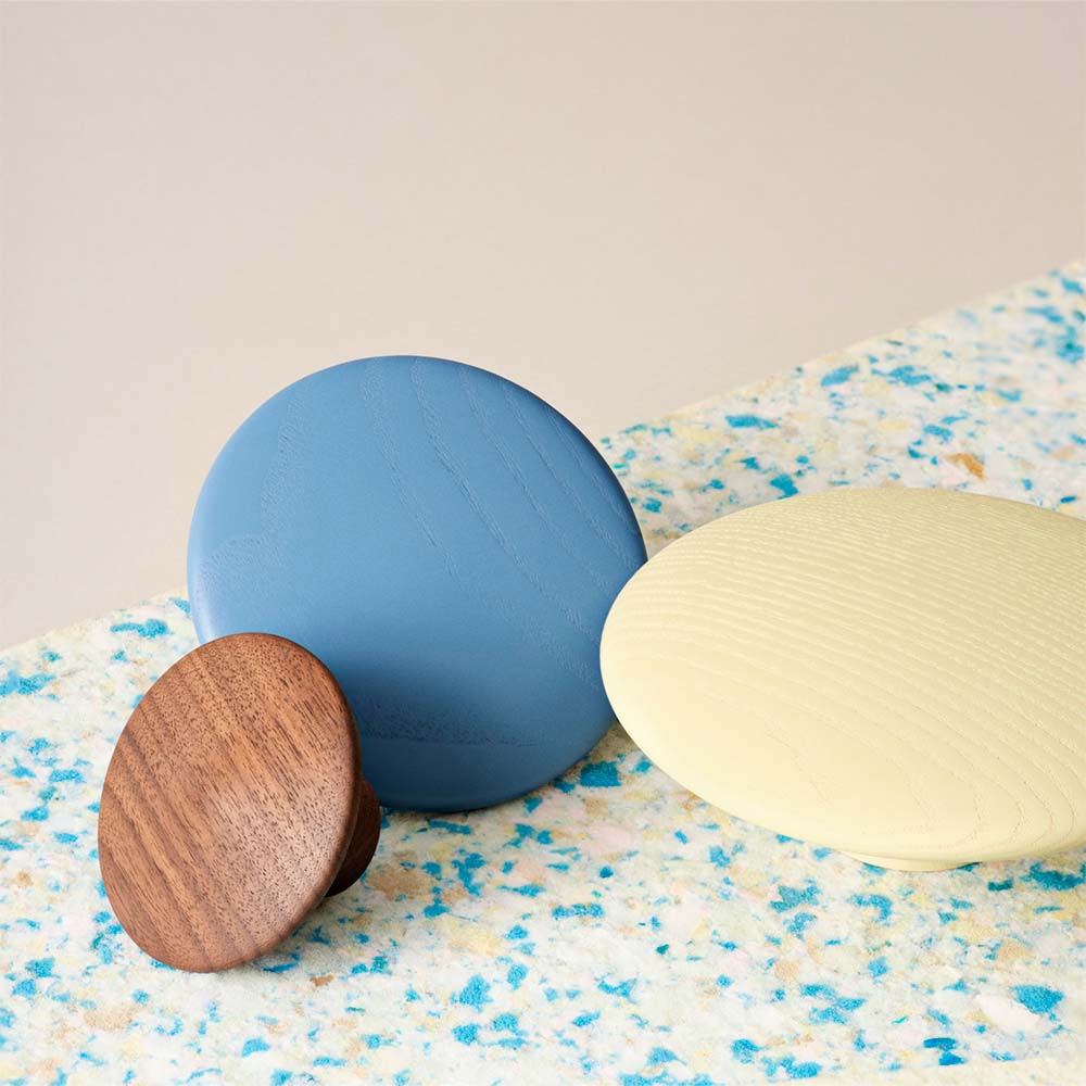 Perchero 13 cm de madera Muuto